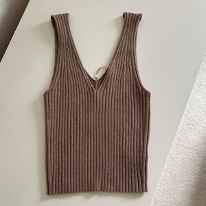 Quince ribbed cropped sweater tank, size M, soft brown, NWT